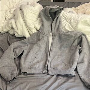 Aritzia tna sweatfleece Heather Gray cropped Zip-Up Hoodie